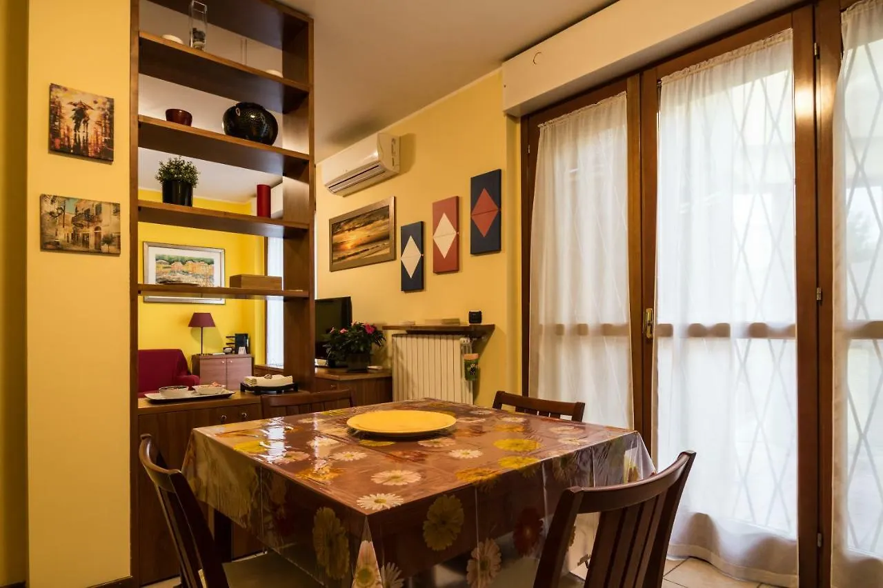 Cozy Penthouse Villa San Donato Milanese 0*,  Italy